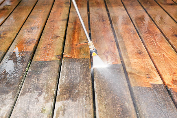 Why Choose Our Certified Pressure Washing Experts for Your Project Needs in Point Of Rocks, MD?